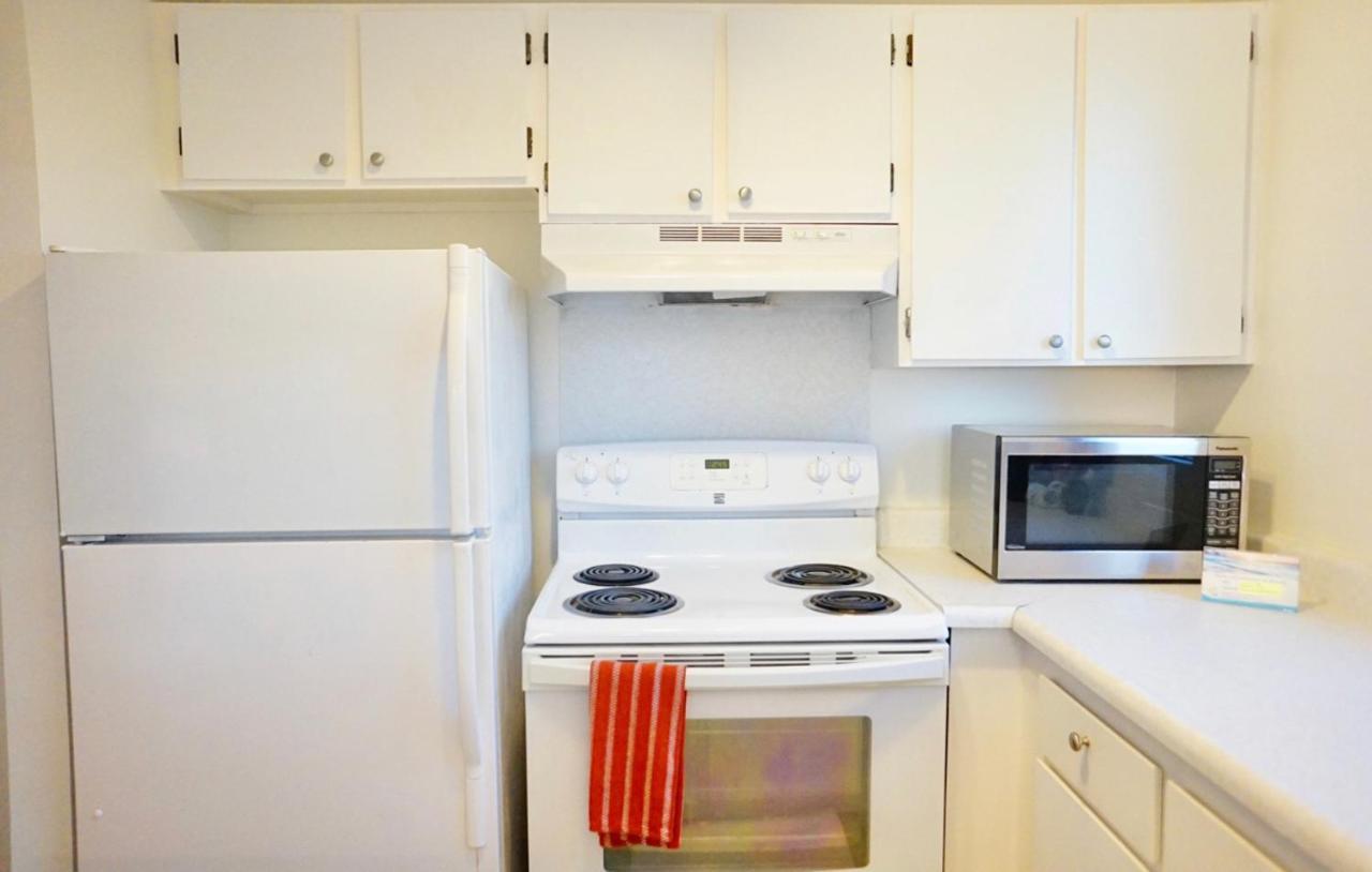 1508- Heart Of Waikiki With Kitchen-Free Parking-King Bed-Corner Unit Leilighet Honolulu Eksteriør bilde